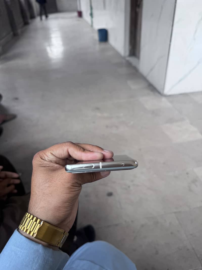 Google Pixel 7 Pro 6