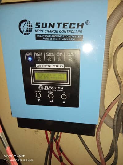 MPPT Charge Controller