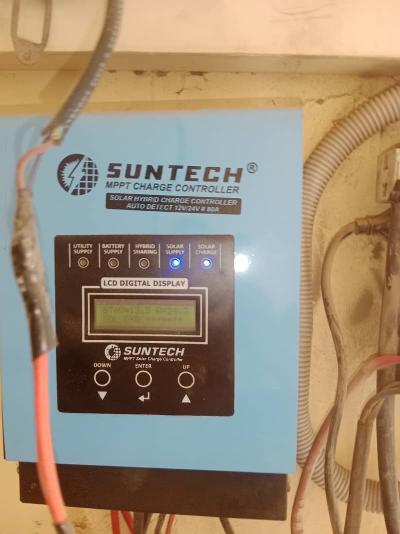 MPPT Charge Controller 1