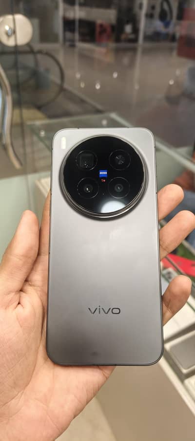 Vivo X300 Pro