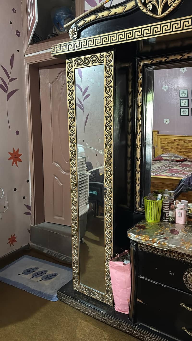 Dressing table 2