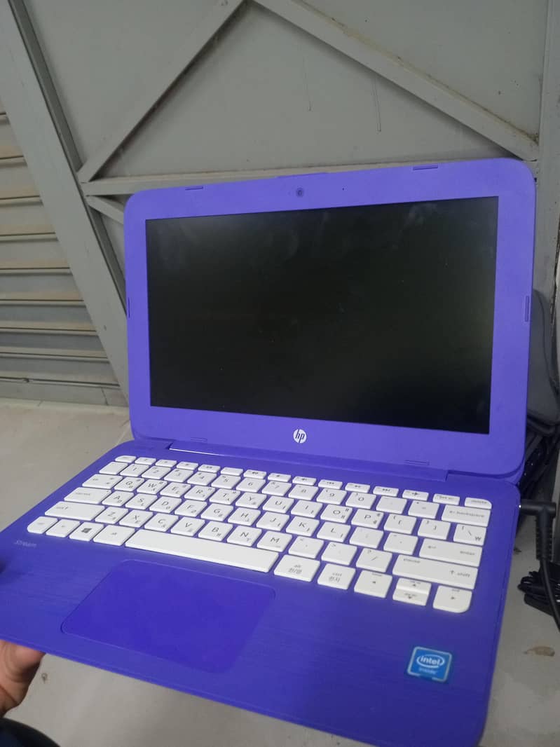 HP stream book 0