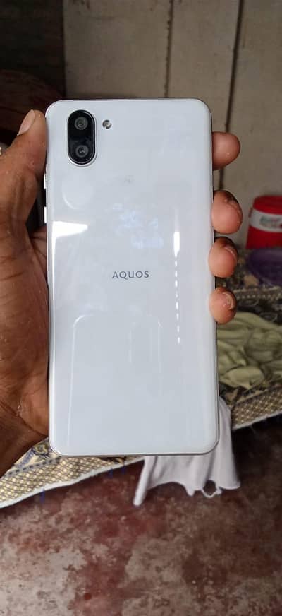 Sharp Aquos R3 All ok 6.128 exchange b ho Jay