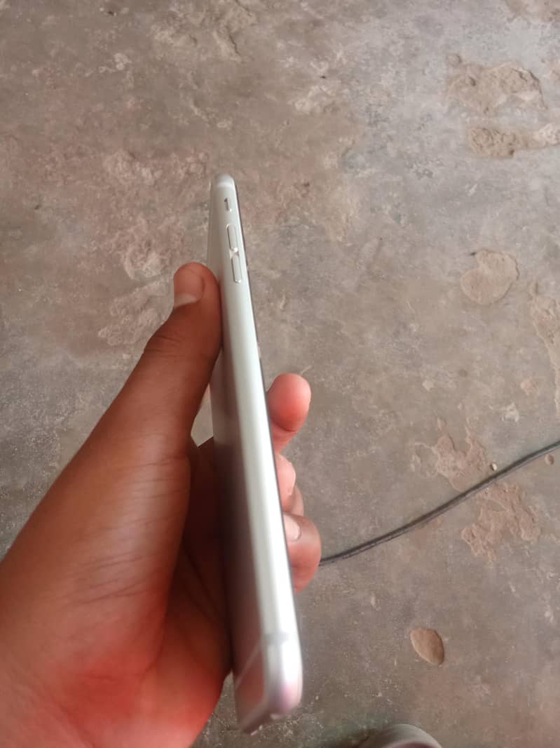 Apple iPhone 6S Plus 3