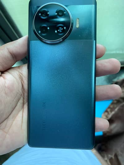 Tecno Spark 20 Pro Plus (8+8/256)