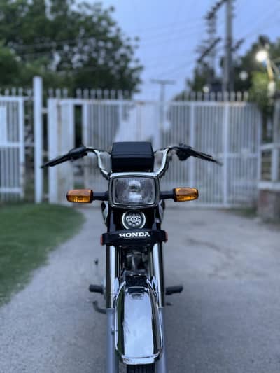 HONDA CD 70 2025