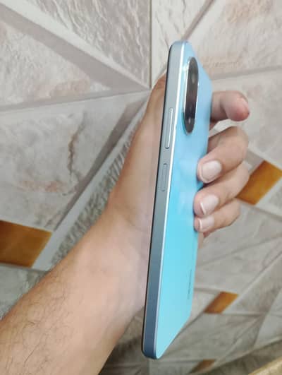 OPPO A18