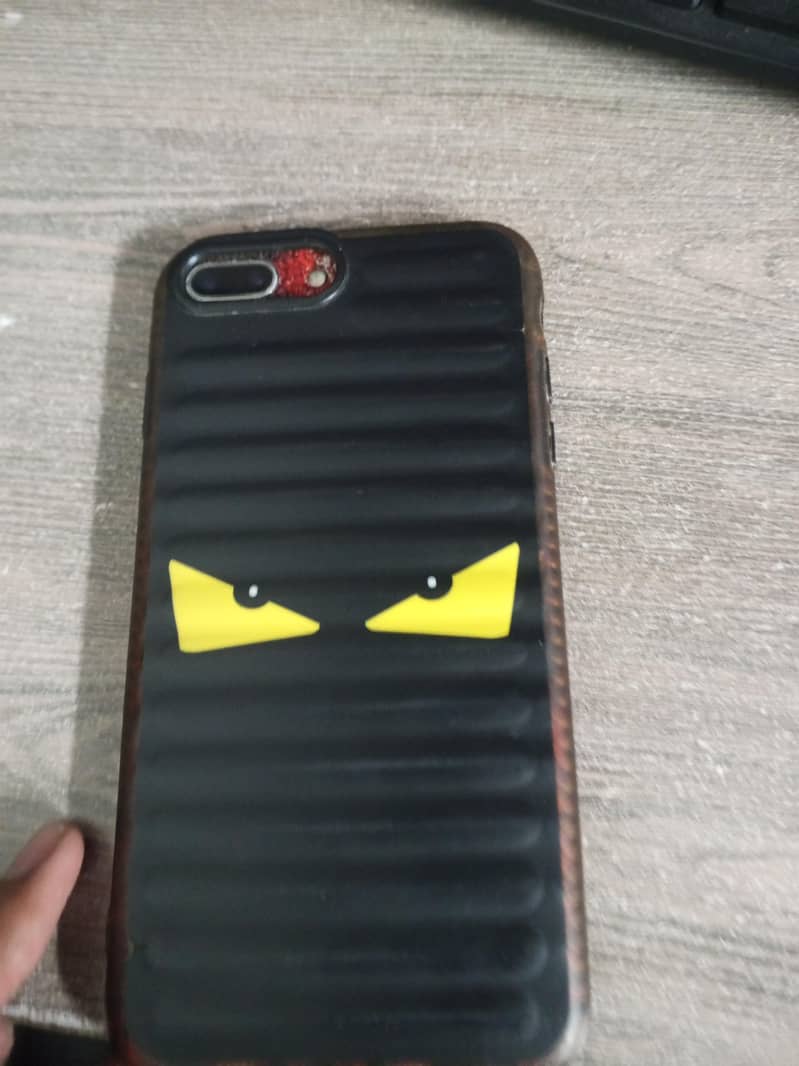 Apple iPhone 7 Plus 3