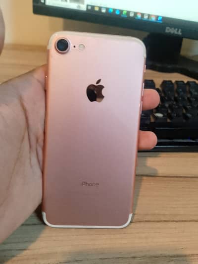 I phone 7 / Non PTA / 128 Storage