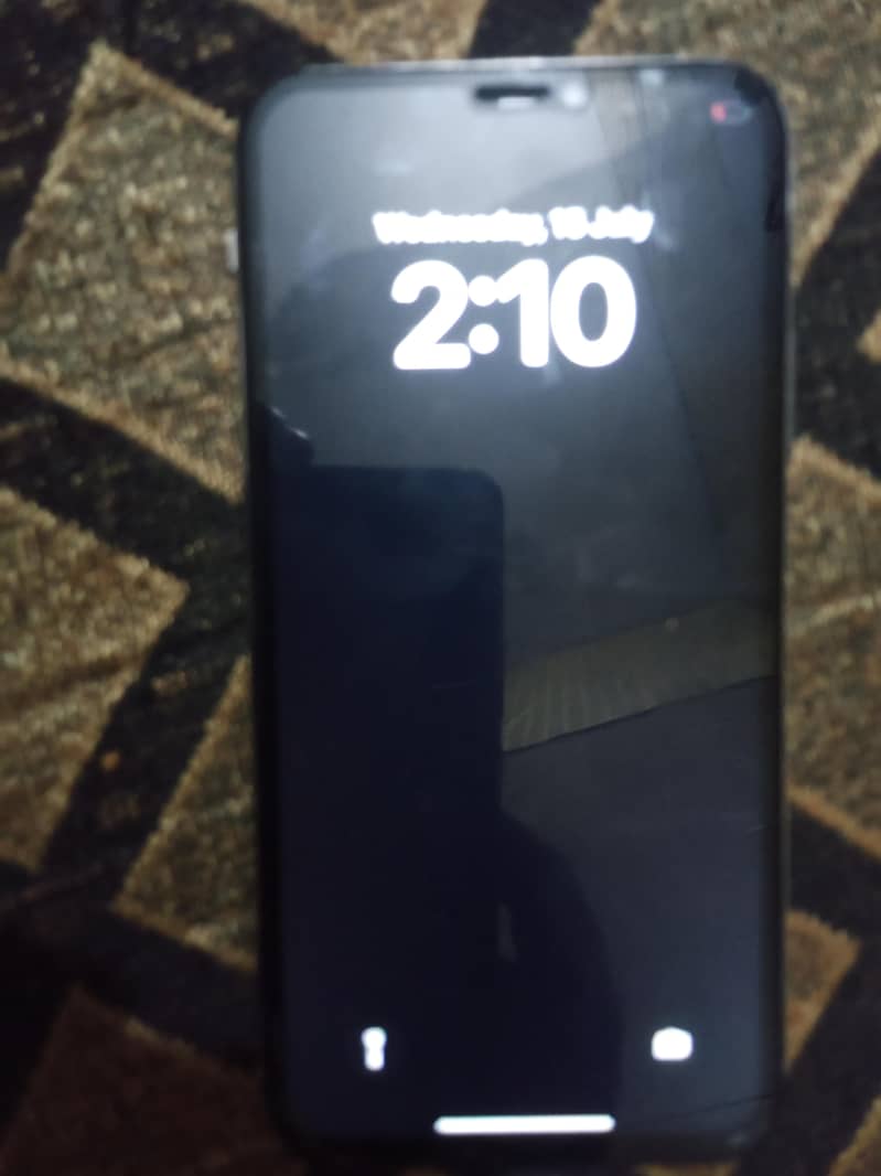 Apple iPhone X 4