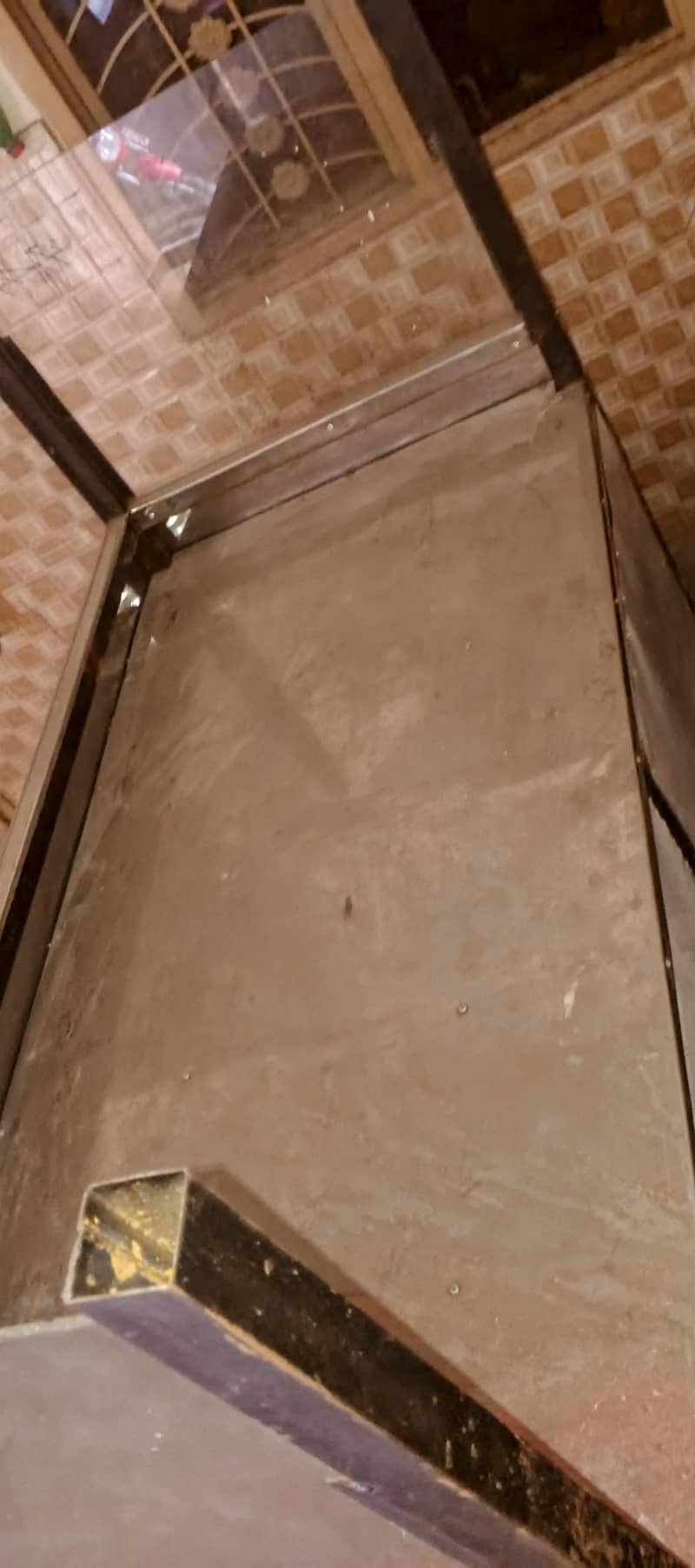 18000 2