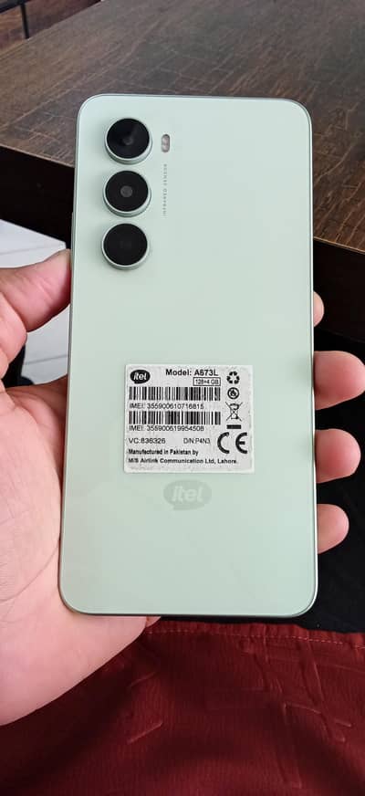 Itel A100  ( 8+4=12/128  10.5 Months Warranty Remaining )