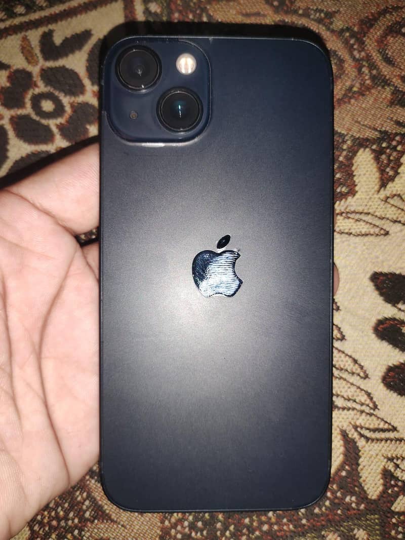 Apple iPhone 13 0