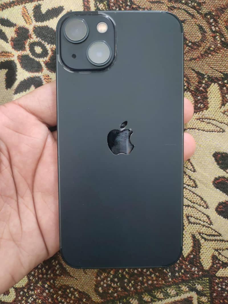 Apple iPhone 13 1
