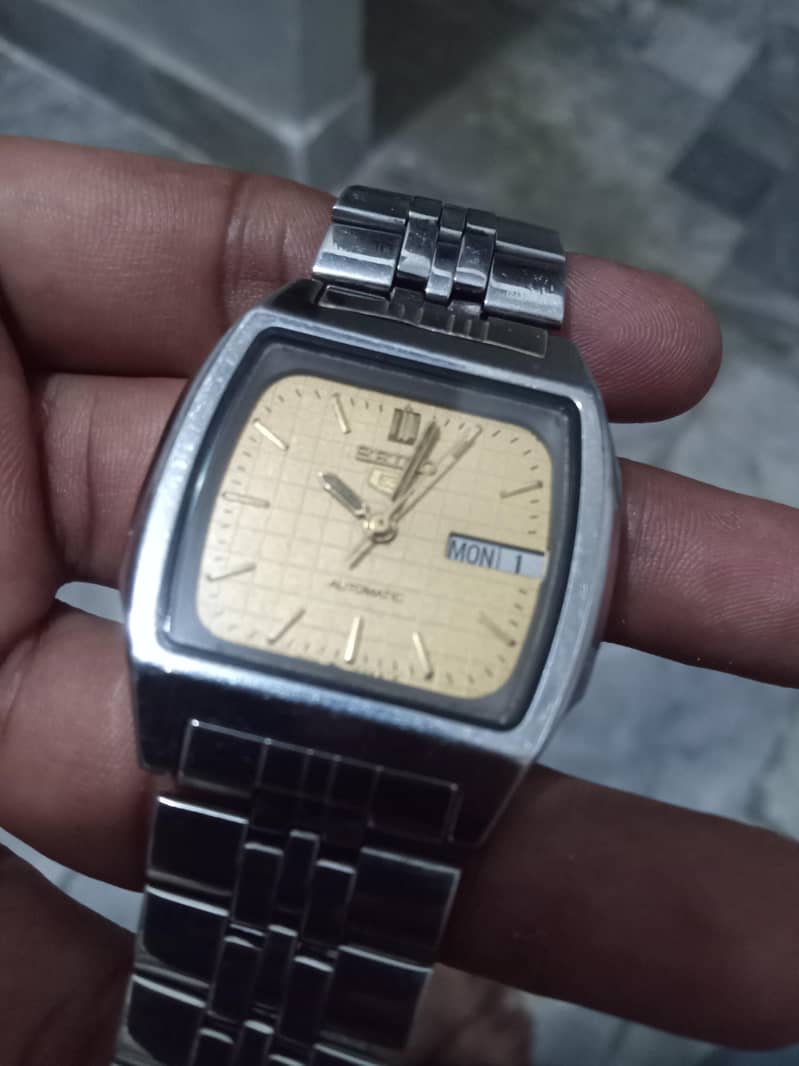 Seiko 5 automatic 1