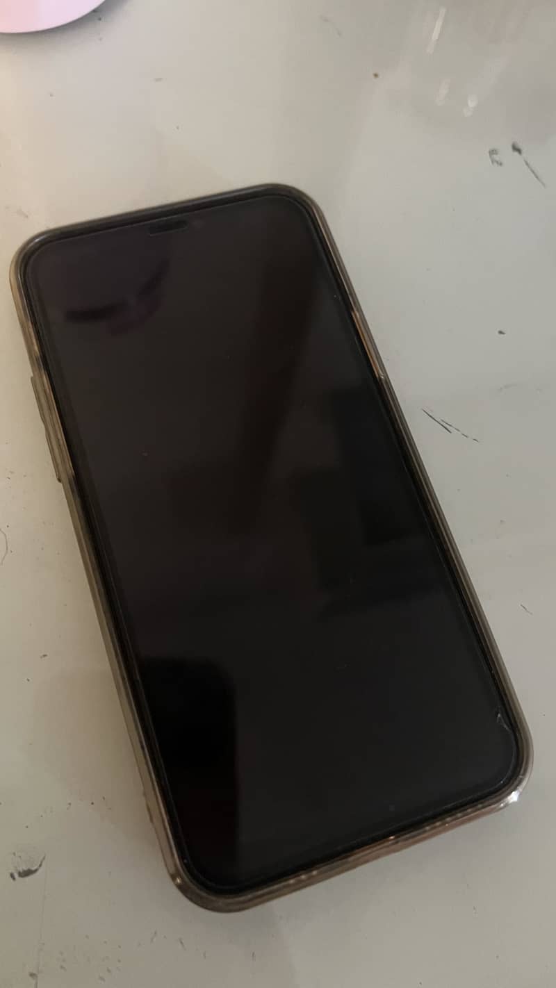 iPhone 11 pro 0