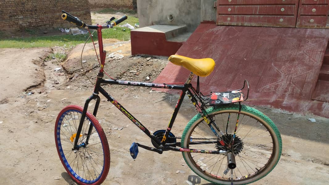 single Fram Wheller cycle 0