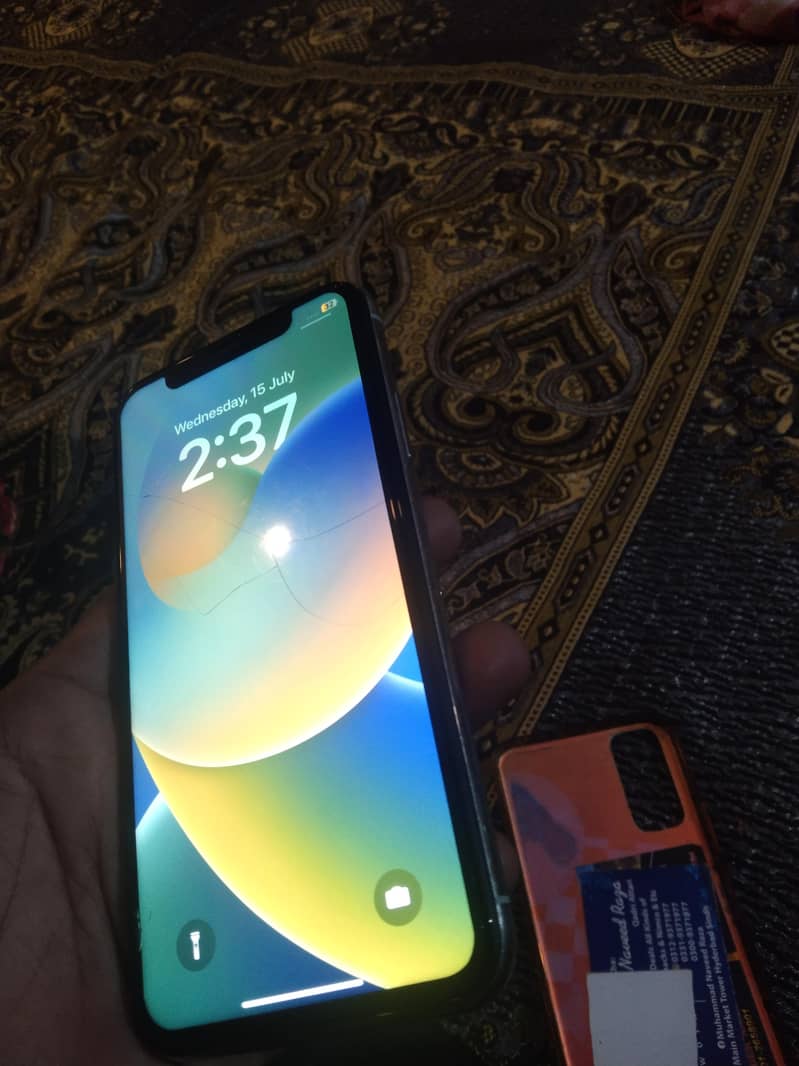 Apple iPhone X 0