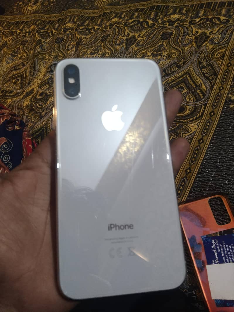 Apple iPhone X 3