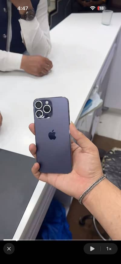 Jv phone  128 gb 94 battery health 10/10 phone