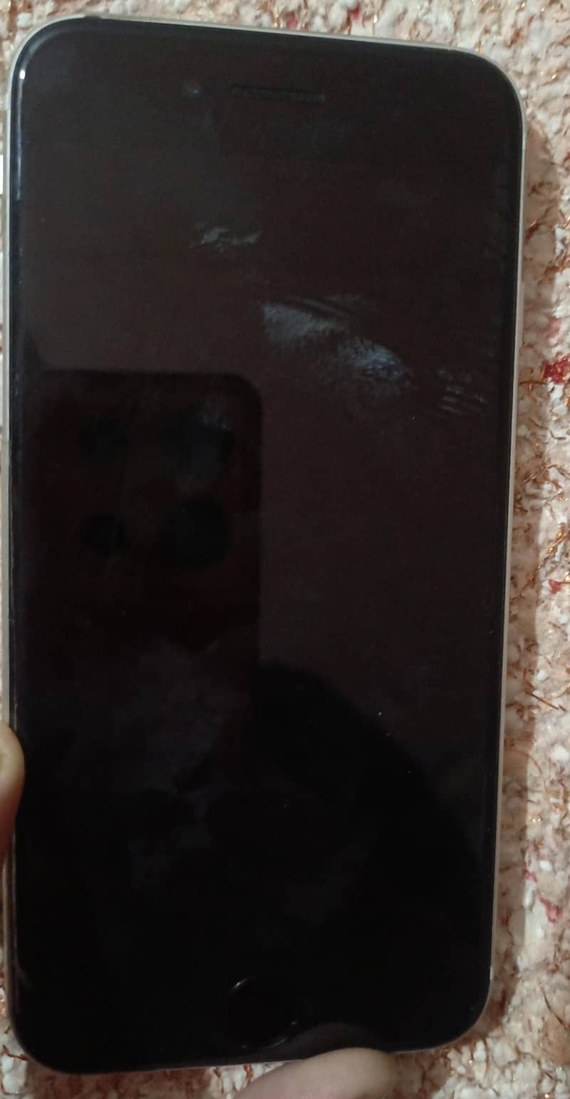 Apple iPhone SE 0
