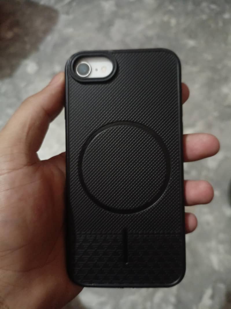 Apple iPhone SE 3