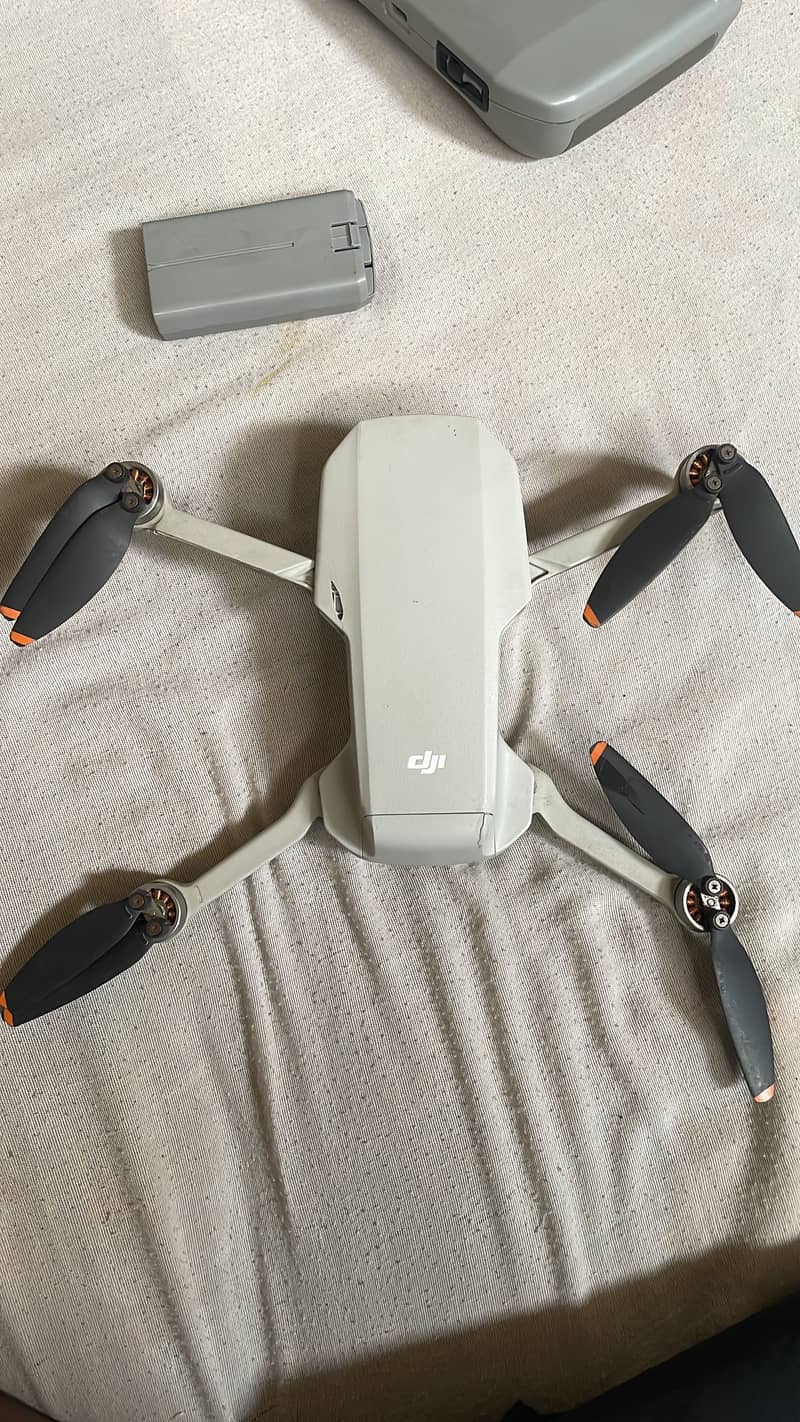 DJI mini 2 6