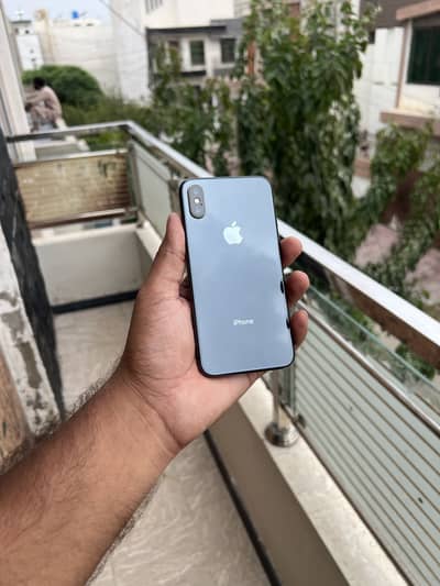 Apple iPhone XS