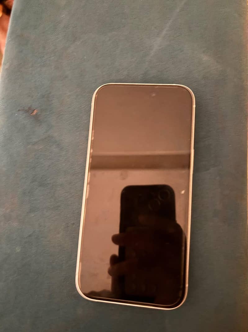 Apple iPhone 15 1