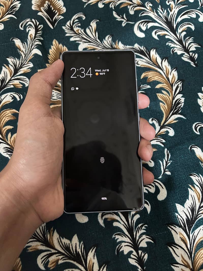 Google Pixel 7a 1