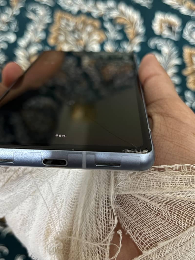 Google Pixel 7a 3