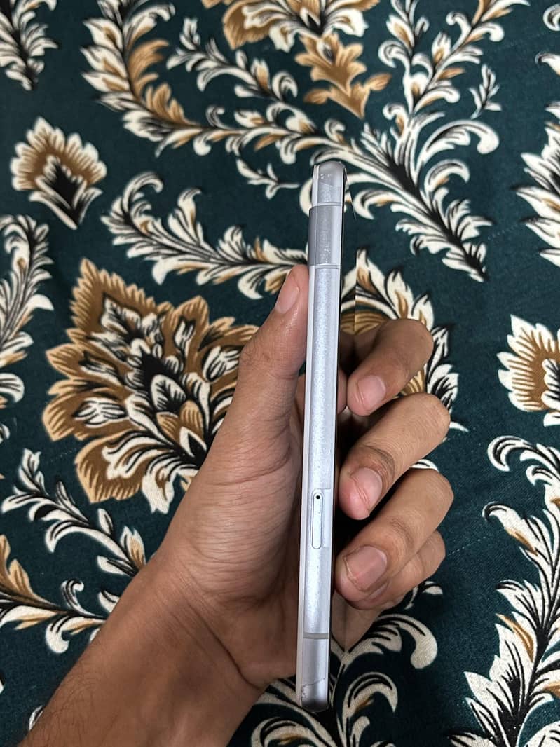 Google Pixel 7a 6