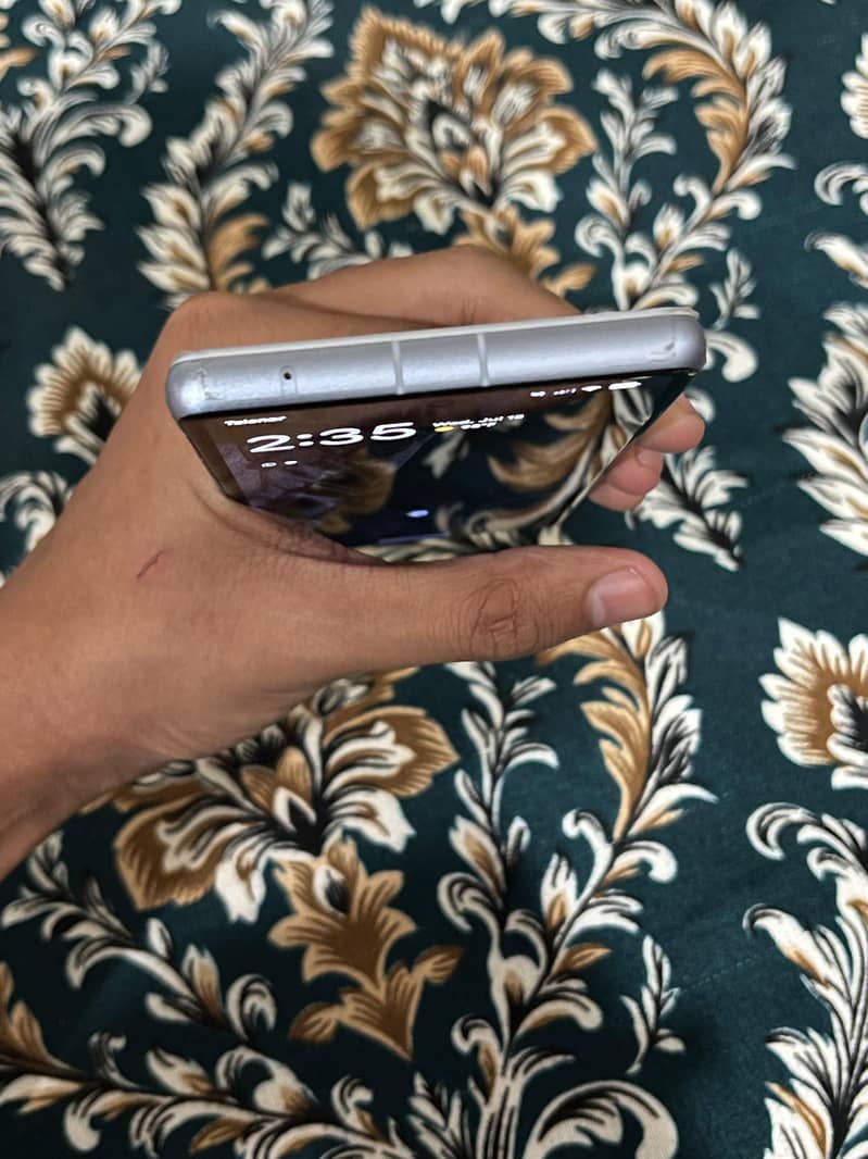 Google Pixel 7a 8