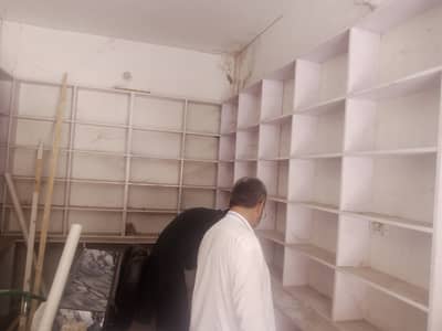 Karyana store racks