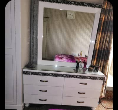 dressing table wooden for sale