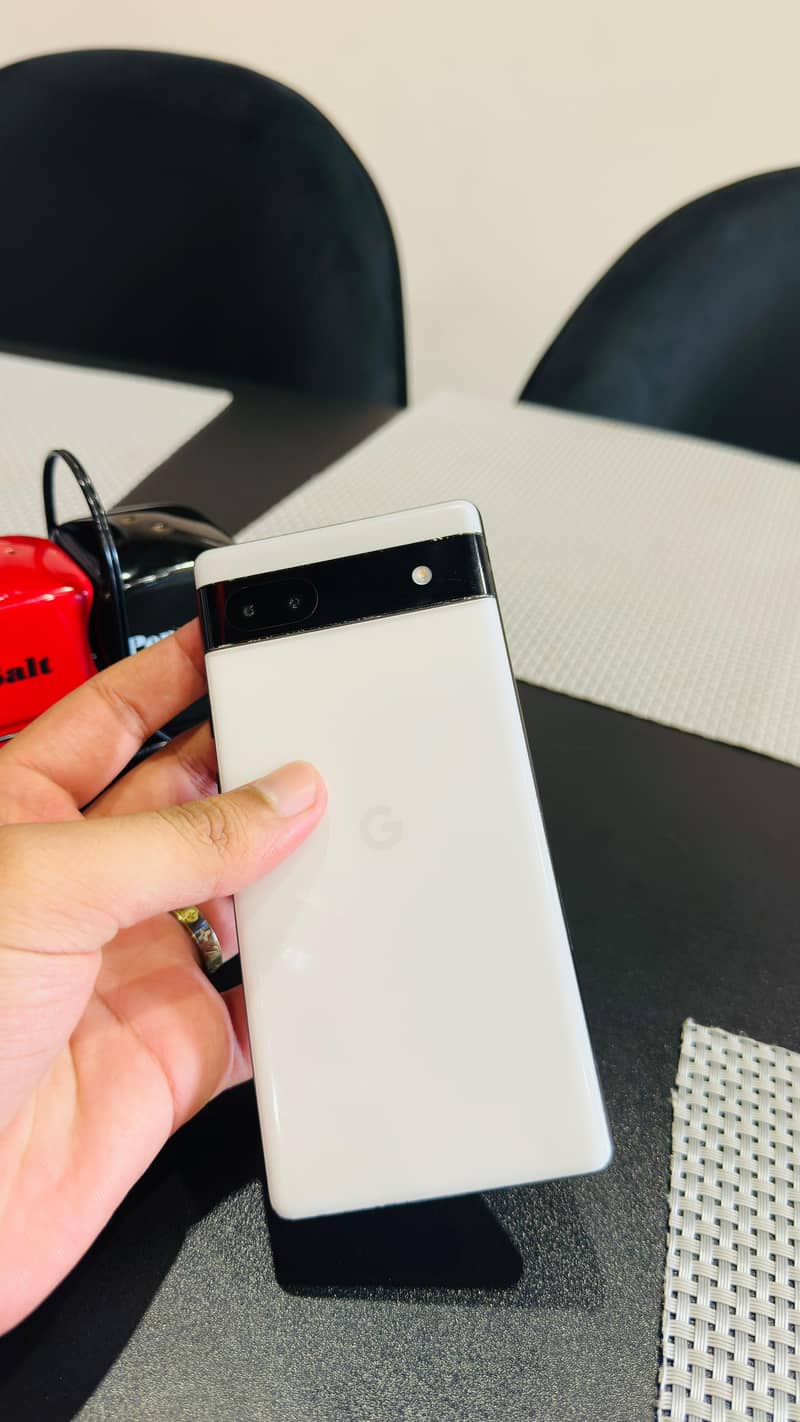 Google Pixel 6a 0