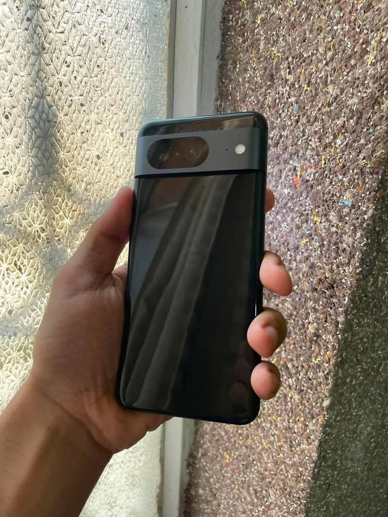 Google Pixel 8 3