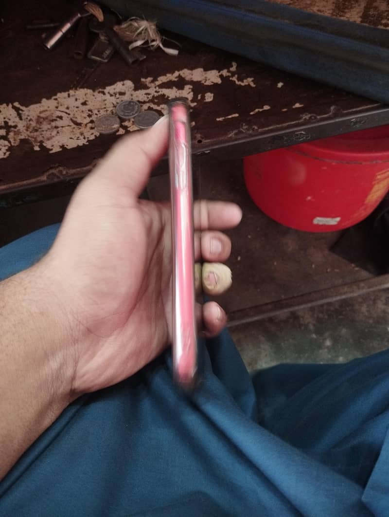 Apple iPhone 11 2