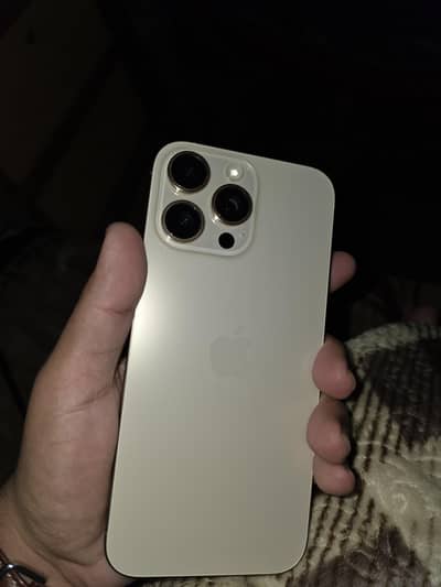 Apple iPhone 16 Pro Max