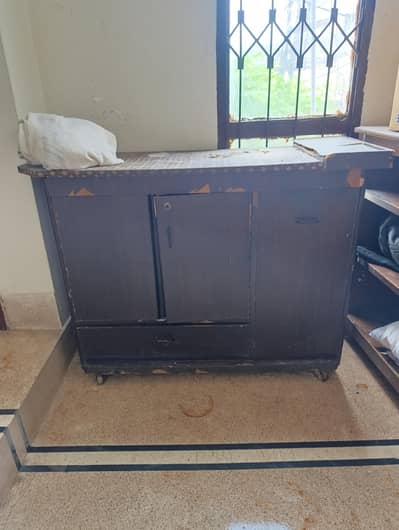 Wooden Iron Stand