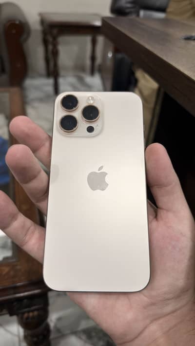 Apple iPhone 16 Pro Max