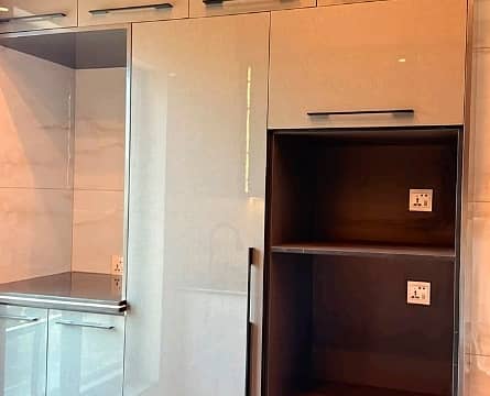 Corner 8