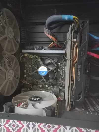 Gaming PC Xeon E3-1245 V2 | RX 570 4GB | 16GB RAM | 128GB SSD