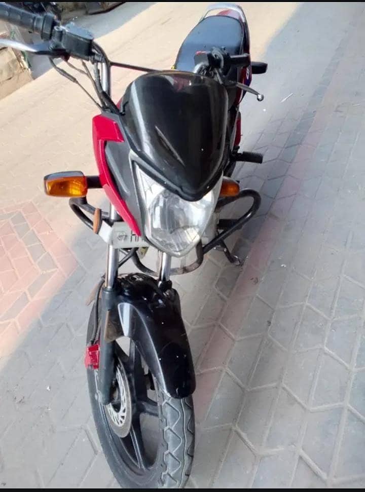 cb 125F 9