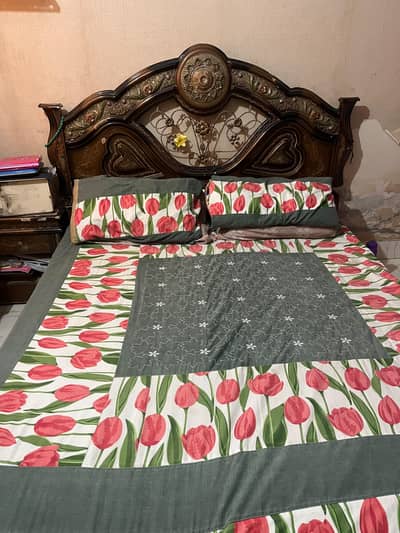 bed & devider