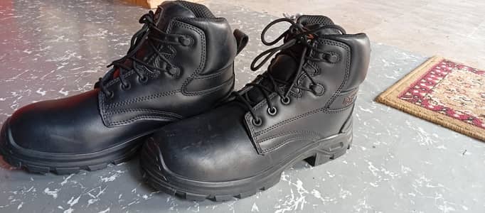 safety shoes