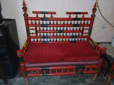 sofa set. khud customise krwaya tha