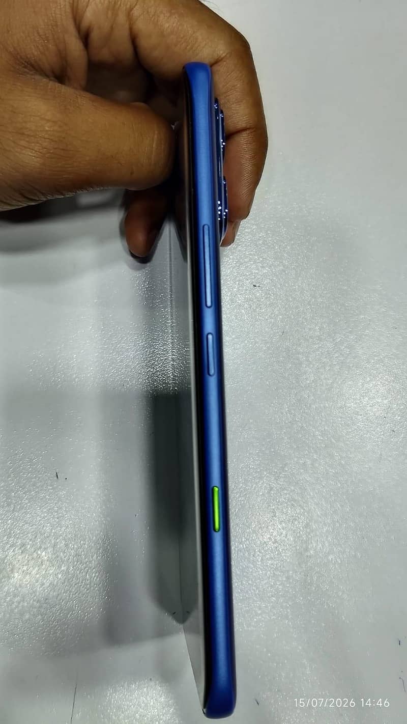 Infinix note edge 2