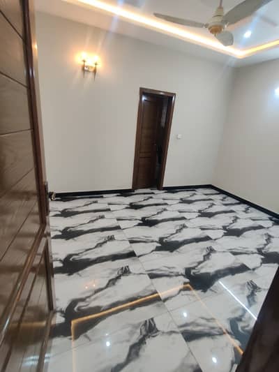7 Marla Ground Floor for Rent In G-13 Islamabad