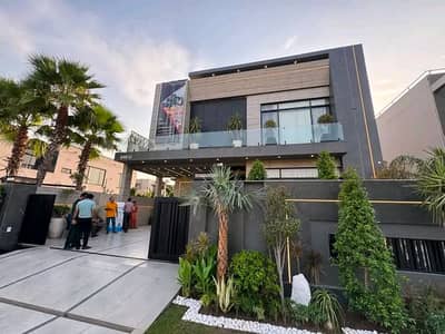 1 Kanal Brand New Luxury Furnished House for Rent in a Prime Location of Bahria Town, Lahore.